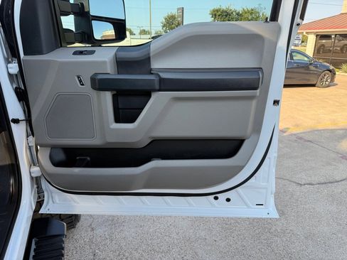 Used 2022 Ford F350 XL w/ Power Equipment Group image 23