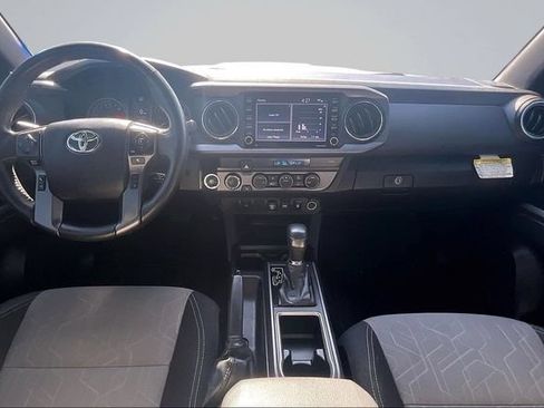 Used 2023 Toyota Tacoma TRD Sport AWD/4WD image 16