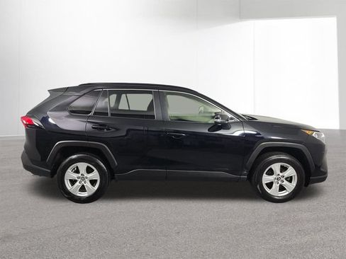 Used 2019 Toyota RAV4 XLE AWD/4WD image 35