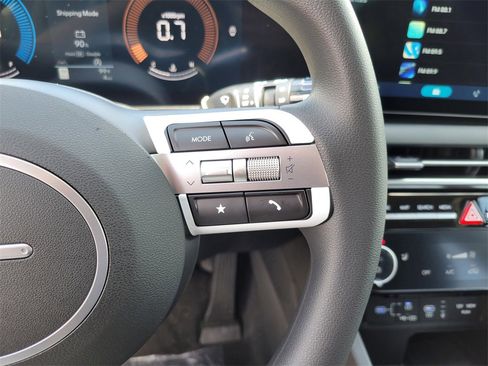 New 2025 Hyundai Tucson SEL image 16