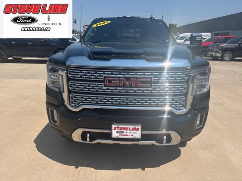 Used 2020 GMC Sierra 2500 Denali w/ LPO, GMC Protection Package AWD/4WD image 3