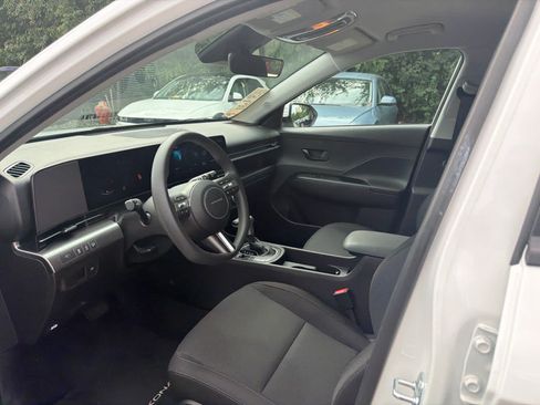 Used 2026 Hyundai Kona SE AWD/4WD image 5
