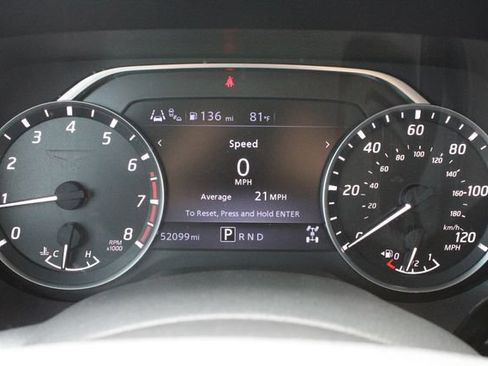 Used 2023 Nissan Titan SV AWD/4WD image 10