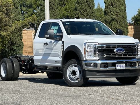 New 2026 Ford F450 2WD SuperCab Super Duty image 2