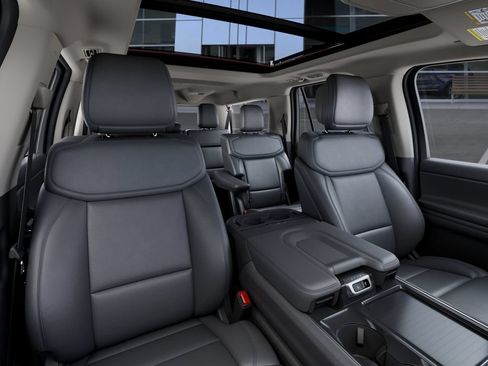 New 2027 Ford Expedition Max Active AWD/4WD image 11