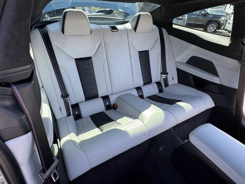 Used 2022 BMW M4 Competition w/ Executive Package RWD image 45