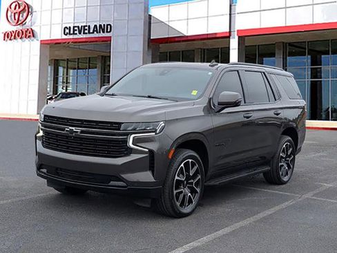 Used 2021 Chevrolet Tahoe RST w/ Luxury Package image 4