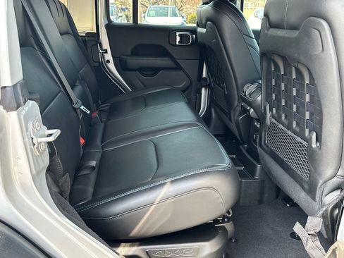 Used 2023 Jeep Wrangler Unlimited Rubicon 4xe w/ Cold Weather Group image 13