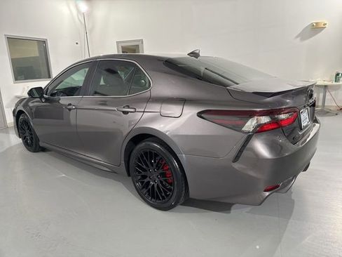 Used 2023 Toyota Camry SE FWD image 6