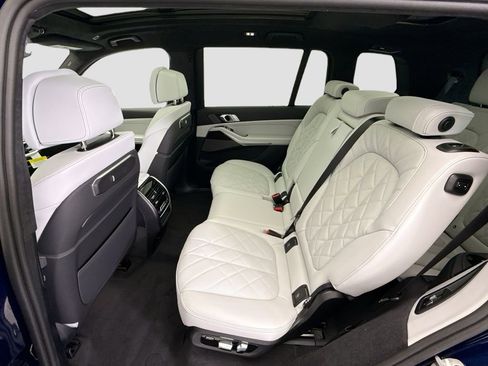 New 2026 BMW X7 xDrive40i AWD/4WD image 20