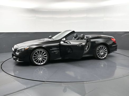 Used 2020 Mercedes-Benz SL 450 image 36
