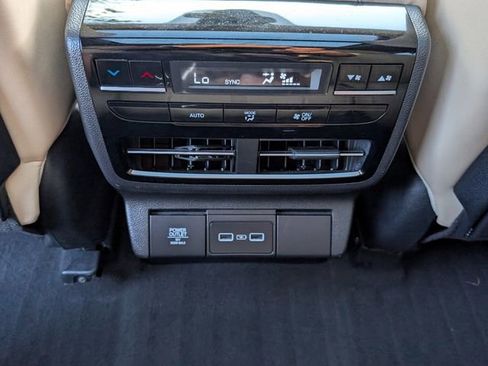 Used 2023 Acura MDX Technology image 18