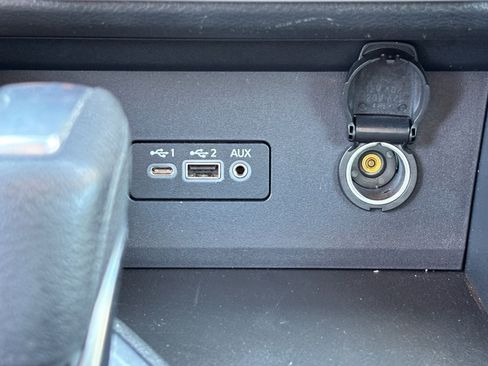 Used 2022 Nissan Sentra SV w/ Trunk Package FWD image 23