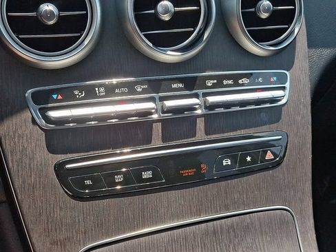 Used 2020 Mercedes-Benz GLC 43 AMG 4MATIC image 19