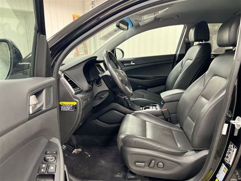 Used 2018 Hyundai Tucson SEL Plus w/ Cargo Package image 20