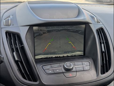 Used 2019 Ford Escape SE AWD/4WD image 8