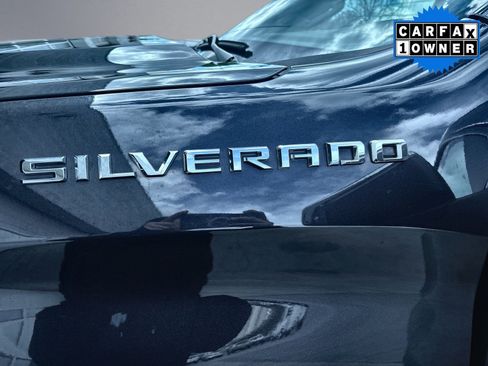 Used 2022 Chevrolet Silverado 1500 LT AWD/4WD image 38