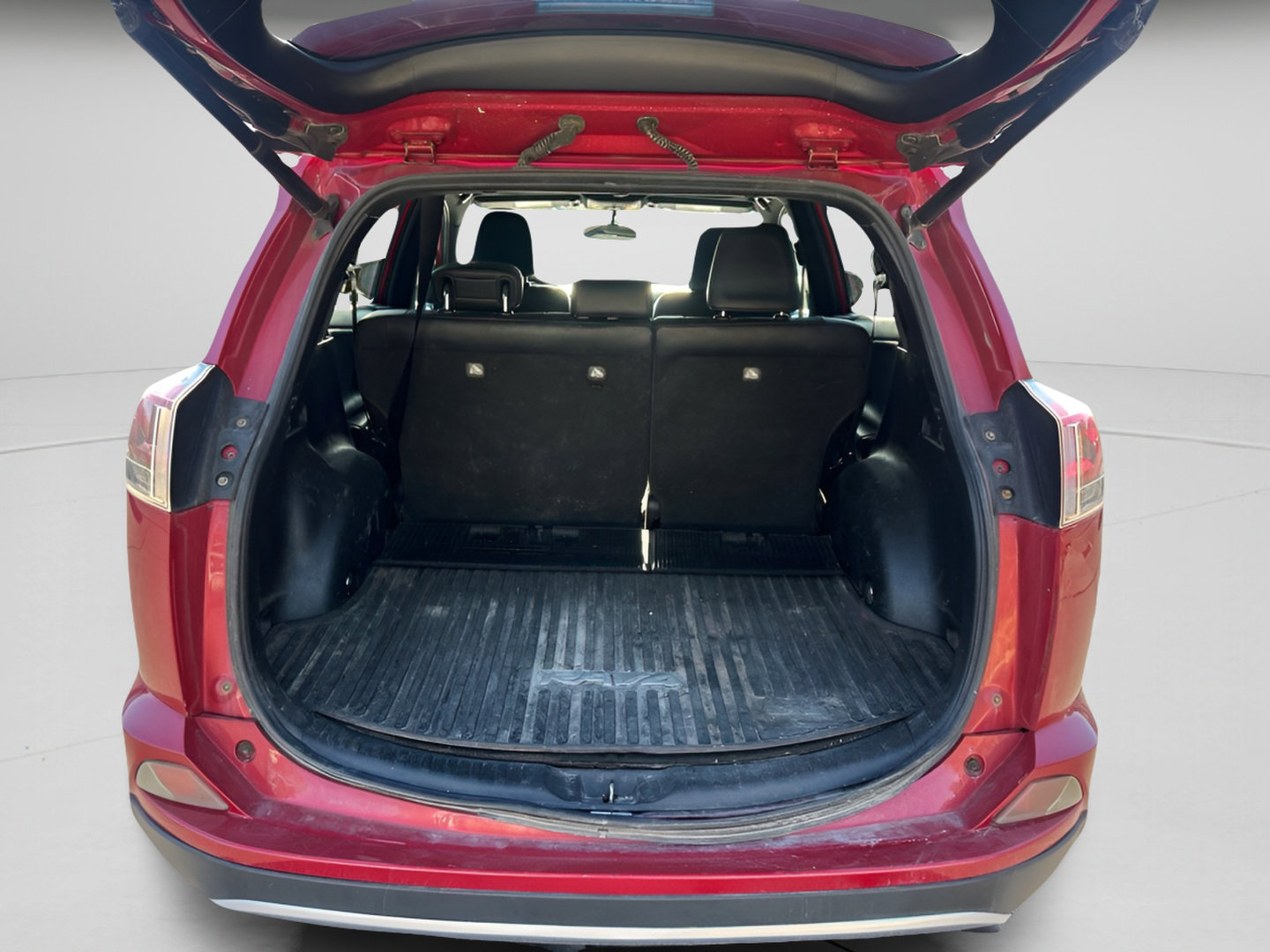 Used 2016 Toyota RAV4 SE AWD/4WD image 11