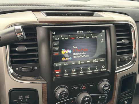 Used 2018 RAM 2500 Laramie image 25