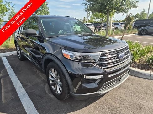 Used 2020 Ford Explorer XLT w/ Equipment Group 202A RWD image 3