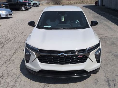 New 2026 Chevrolet Trax RS w/ Driver Confidence Package FWD image 20