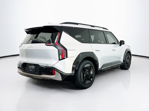 Used 2024 Kia EV9 GT-Line AWD/4WD image 9