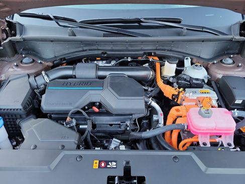 Certified 2025 Hyundai Santa Fe Limited image 24