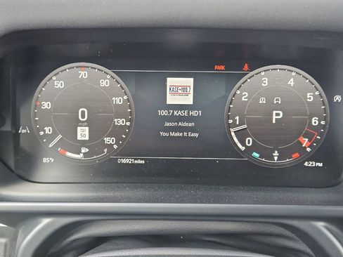 Used 2024 Land Rover Defender 110 SE AWD/4WD image 18