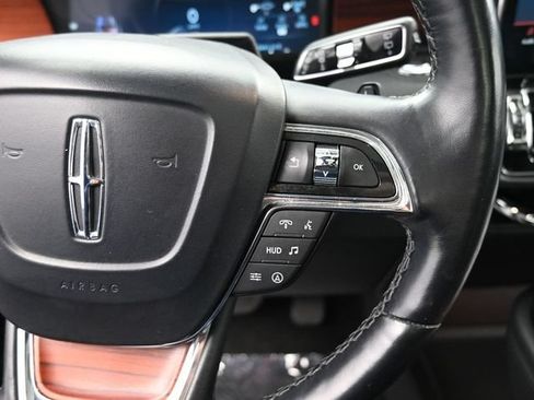 Used 2024 Lincoln Navigator Reserve AWD/4WD image 21