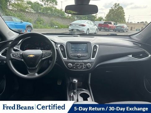 Used 2016 Chevrolet Malibu LS FWD image 12