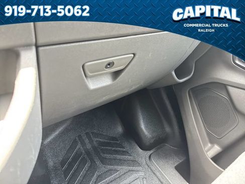 Certified 2025 Ford Transit 250 Low Roof w/ Exterior Upgrade Package RWD image 27