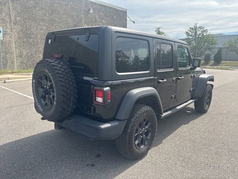 Used 2022 Jeep Wrangler Unlimited Sport AWD/4WD image 7