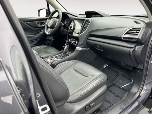 Used 2024 Subaru Forester Touring w/ POP Package 3 AWD/4WD image 26