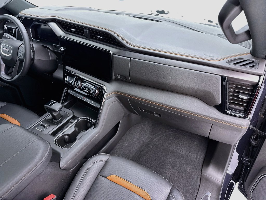 Used 2026 GMC Sierra 1500 AT4 w/ AT4 Premium Package AWD/4WD image 15