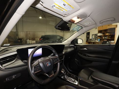 Certified 2025 Buick Encore GX Sport Touring w/ Advanced Technology Package image 9