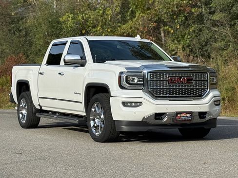 Used 2017 GMC Sierra 1500 Denali image 5