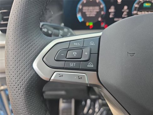 New 2026 Volkswagen Tiguan SE R-Line image 22