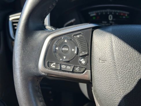 Used 2018 Honda CR-V Touring image 18