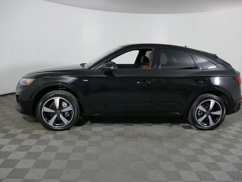 Used 2023 Audi Q5 2.0T Premium Plus w/ Premium Plus Package AWD/4WD image 3