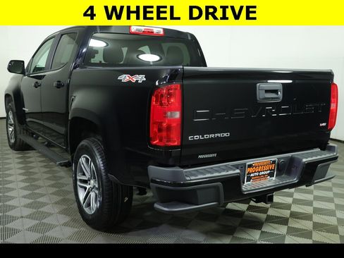Used 2021 Chevrolet Colorado W/T w/ Custom Special Edition image 3