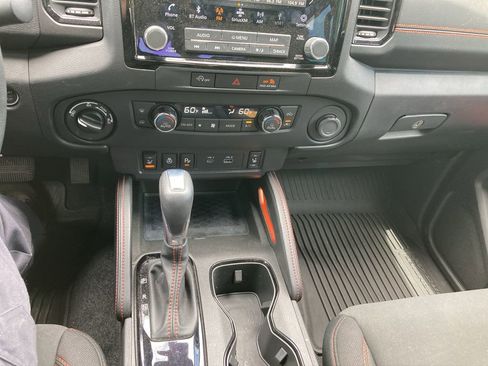 Used 2023 Nissan Frontier PRO-4X w/ Pro Convenience Package AWD/4WD image 25