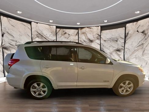 Used 2009 Toyota RAV4 Limited image 7