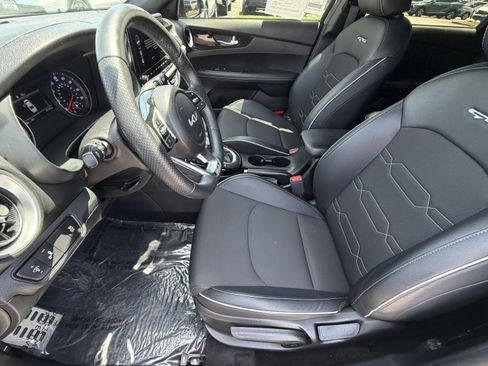 Used 2023 Kia Forte GT-Line FWD image 15