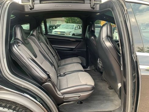 Used 2017 Tesla Model X 75D AWD/4WD image 23