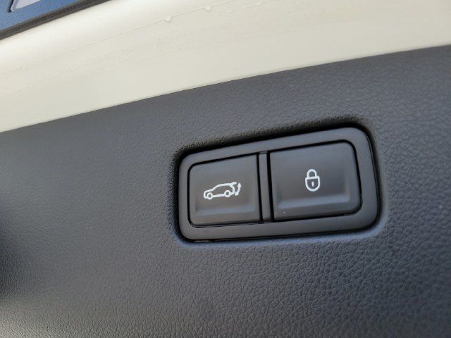Used 2024 Genesis GV70 2.5T w/ Select Package AWD/4WD image 12