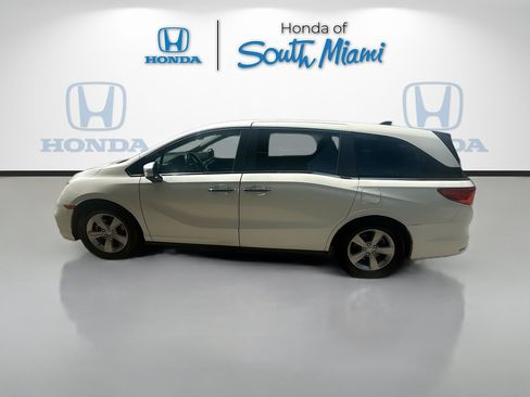 Certified 2018 Honda Odyssey EX image 4
