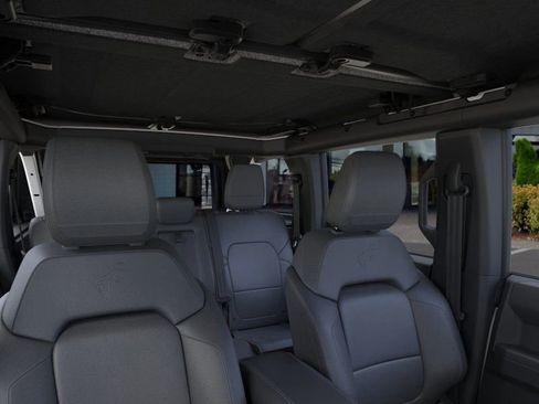 New 2025 Ford Bronco Outer Banks w/ Sasquatch Package image 13