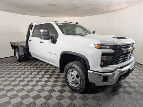 New 2025 Chevrolet Silverado 3500 W/T w/ WT Convenience Package image 5