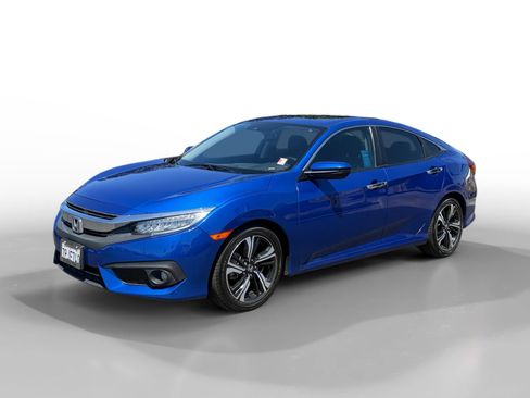Used 2016 Honda Civic Touring image 1