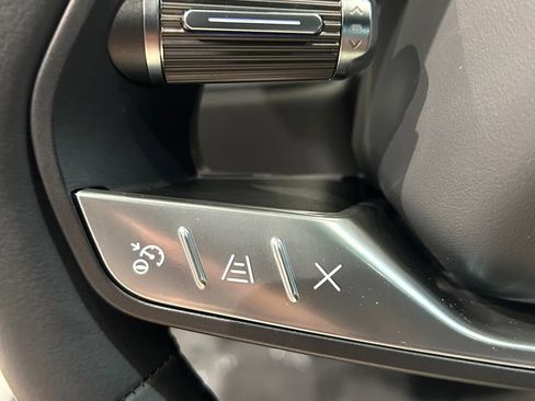Used 2025 Lucid Air Touring AWD/4WD image 16